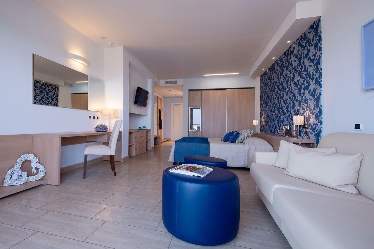Hotel I Ginepri Marina di Castagneto Carducci Exteriér fotografie